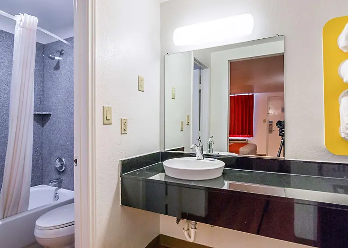 Hotel 6-round Rock, Tx