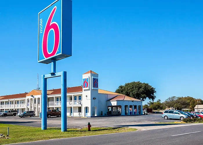 6-round Rock, Tx Hotel Round Rock