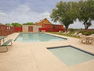 6-round Rock, Tx Hotel